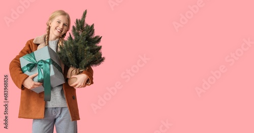 Pretty young girl with Chri...