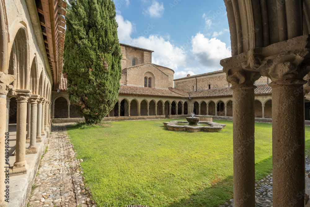 Fototapeta premium Abbaye de Saint Hilaire