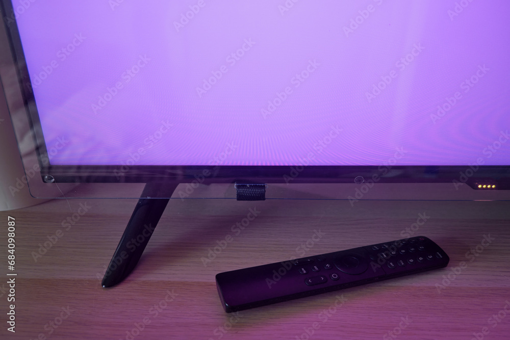 Protective glass for the TV screen. Protection against breaking the