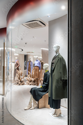 Obraz na płótnie clothes store w salonie