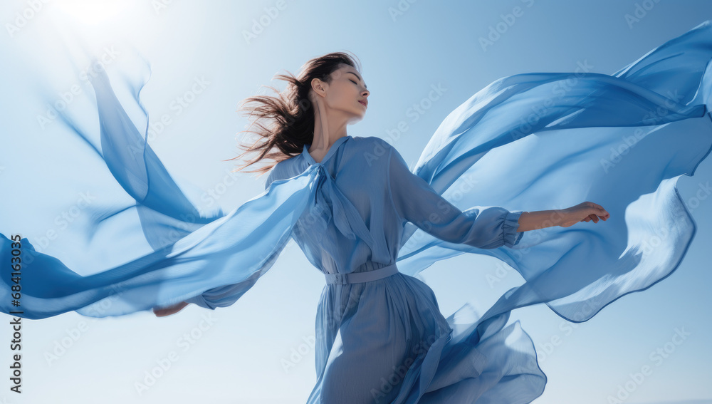 woman jumping into the sky

 - obrazy, fototapety, plakaty 