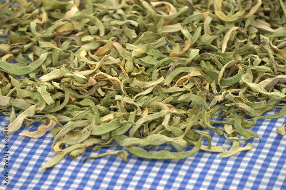 drying vegetables, green beans dried in the sun, drying in slices, drying vegetables, green beans dried in the sun, drying in slices,
