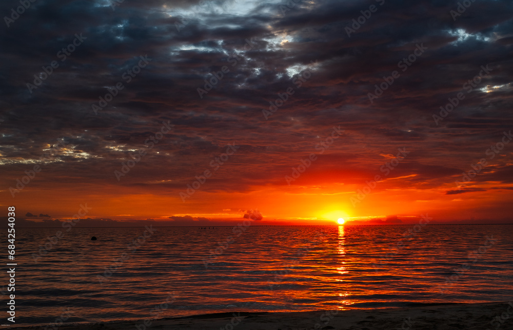 Obraz premium A Dramatic Sunset in Lousiana