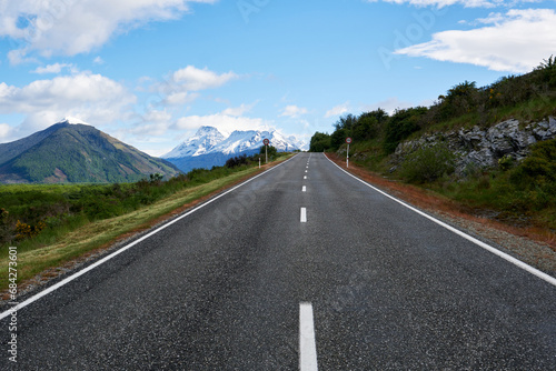 road in the mountains in new zealand