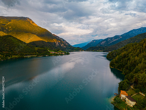 Ledro see im Sommer