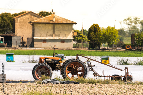 old tractor in the Ebro delta © Michael Schroeder