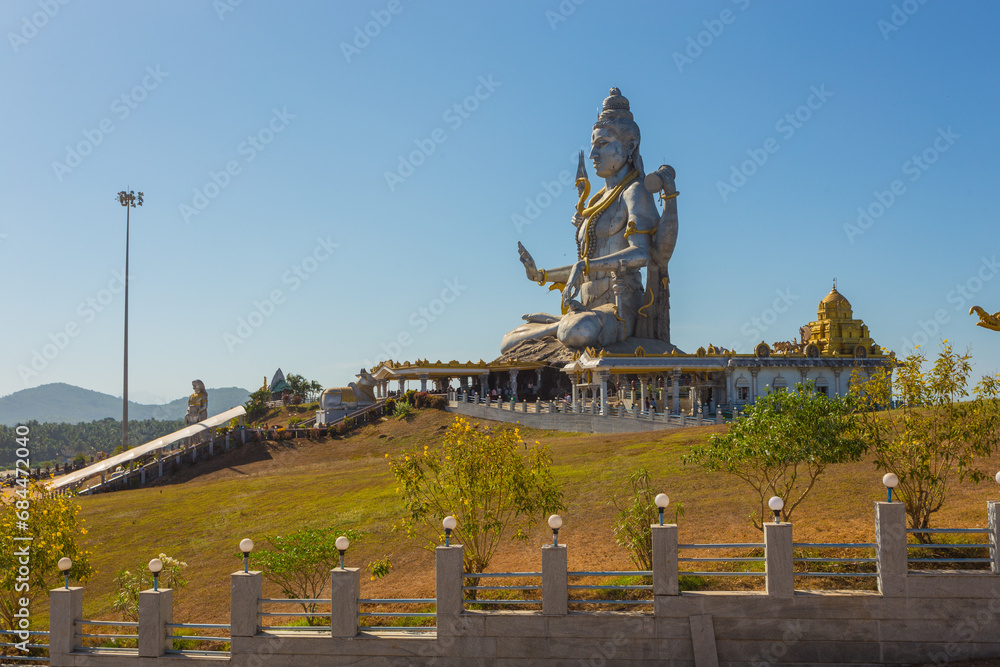 Obraz premium Statue of Lord Shiva was built at Murudeshwar