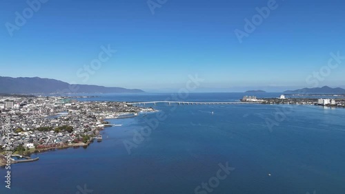 琵琶湖南部ドローン撮影　琵琶湖大橋と浮御堂