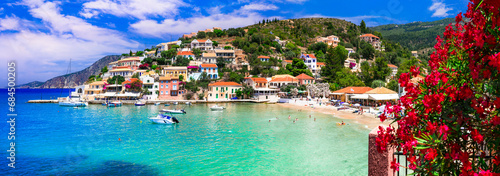 Fototapeta Naklejka Na Ścianę i Meble -  One of the most beautiful traditional greek villages - scenic Assos in Kefalonia (Cephalonia) Ionian islands , popular tourist destination in Greece