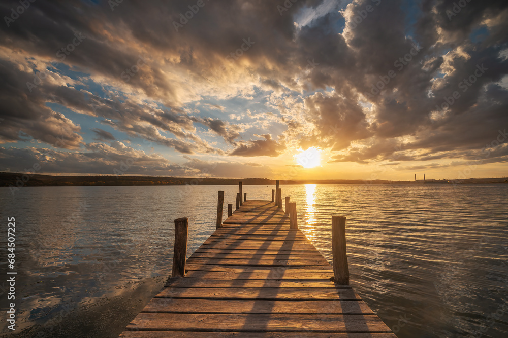 Obraz premium Small Dock at the lake