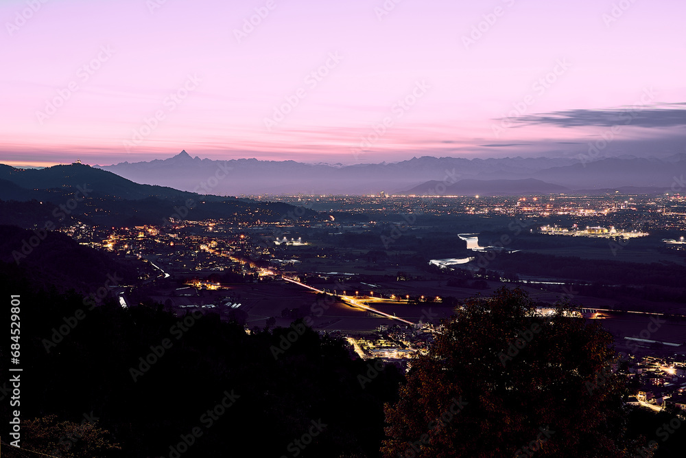 Torino e il Monviso al tramonto