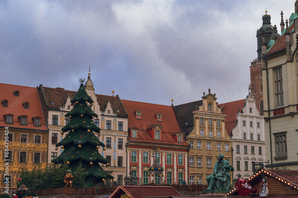 Christmas Market at Wrocław Market Square(Rynek) with the Christmas Tree , Wroclaw, Silesia, Poland

