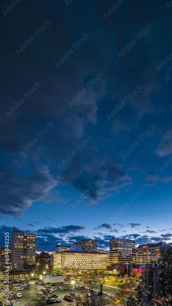Fototapeta premium spokane sunset downtown tower main street