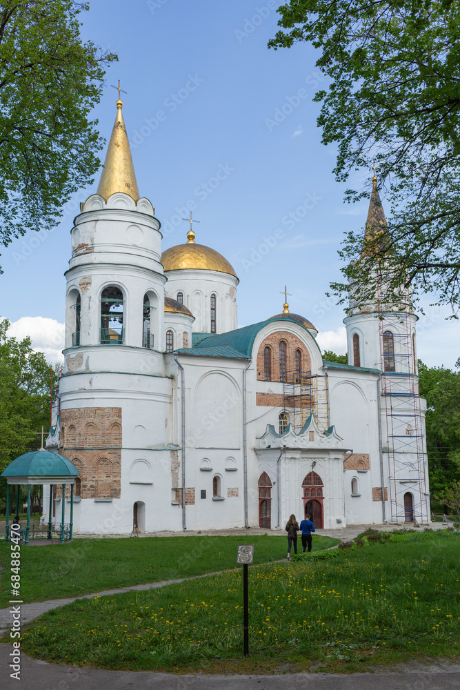 exterior of Cathedral of the Savior in chernihiv