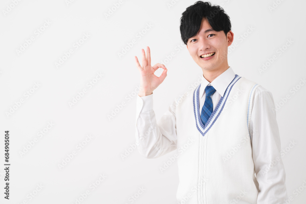 学生服を着ている若い男性 学生イメージ 学生服を着ている若い男性 学生イメージ