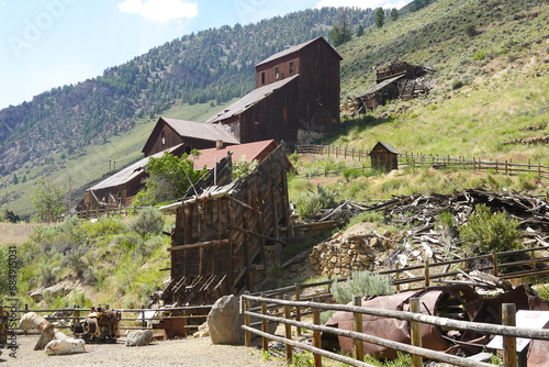 Obraz na płótnie Bayshore Ghost Town - Idaho - Abandoned Mining Town