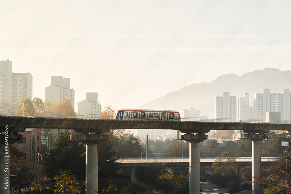 Naklejka premium 가을과 겨울 사이 