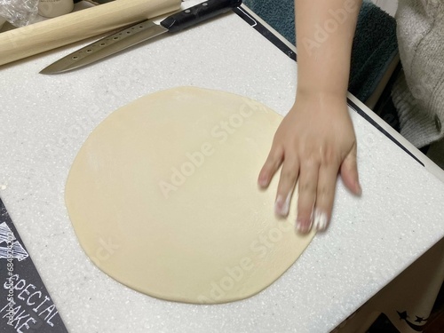 Konstfotografi 【おうちごはん】自家製うどん麺伸ばし