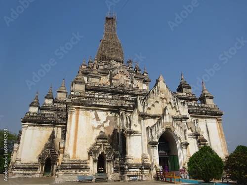 ティーローミィンロー寺院 バガン・ミャンマー
