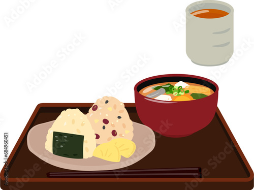 おにぎりと味噌汁の軽食