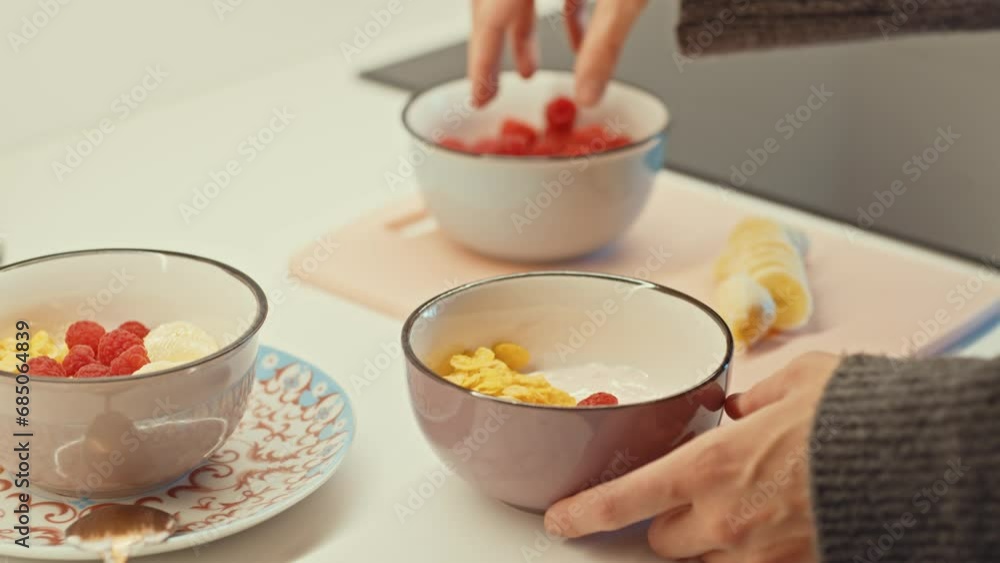 breakfast bowl, yogurt, cornflakes, banana slices, healthy eating, close-up, nutritious breakfast, fruit topping, cereal bowl, morning meal, colorful breakfast, fresh fruits, healthy lifestyle, meal p breakfast bowl, yogurt, cornflakes, banana slices, healthy eating, close-up, nutritious breakfast, fruit topping, cereal bowl, morning meal, colorful breakfast, fresh fruits, healthy lifestyle, meal p