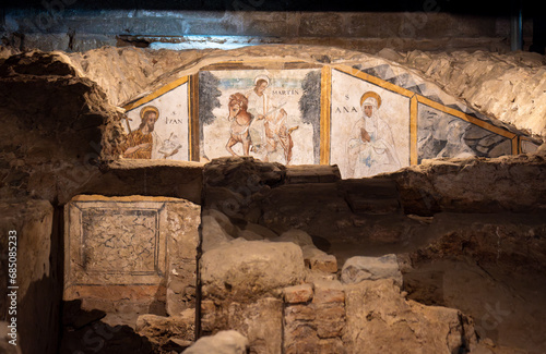 Obraz na plátně Religious paintings and frescoes from the early Christian crypt in the basements of the church of the martyr Santa Eulalia, patron saint of Mérida