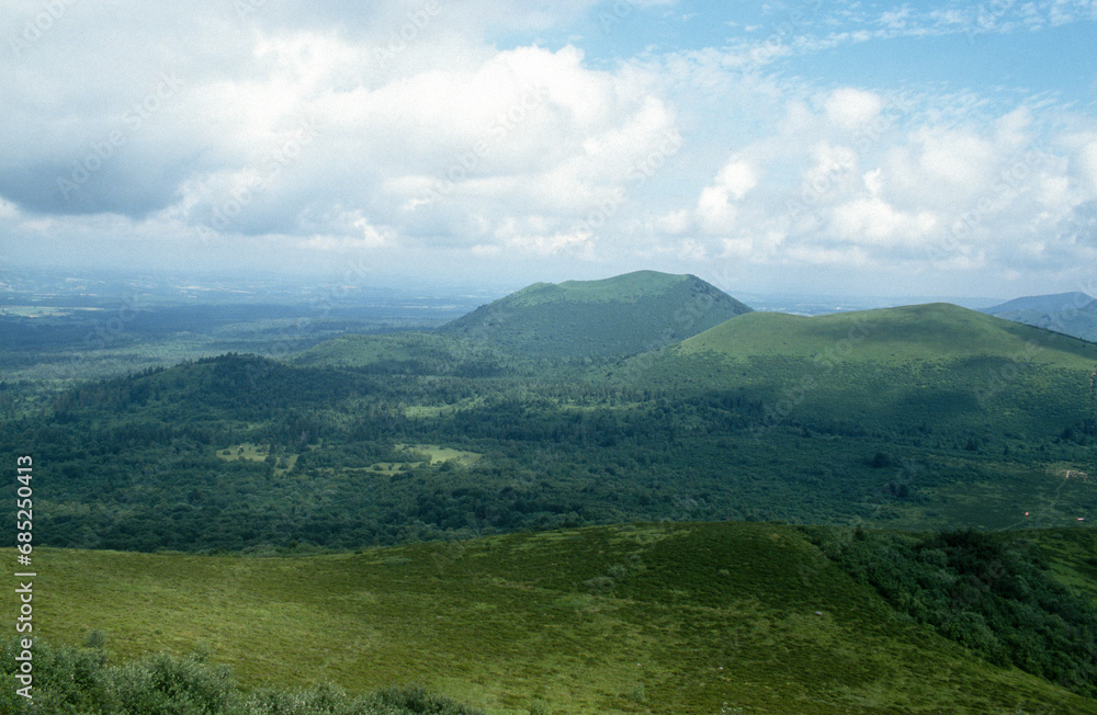Volcans d'Auvergne, 63, Puy de Dôme, Parc naturel régional des volcans, France Volcans d'Auvergne, 63, Puy de Dôme, Parc naturel régional des volcans, France