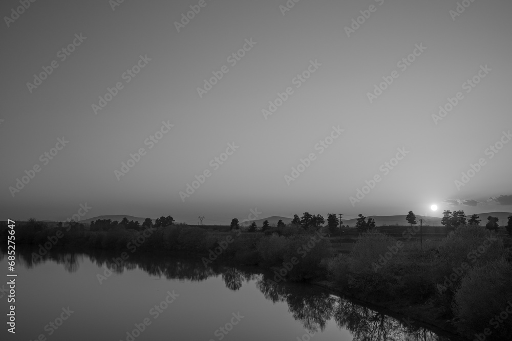 Fototapeta premium Black and White Sunset