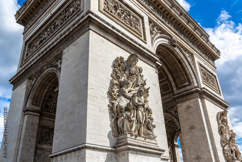 Paris Arc de Triomphe (Triumphal Arch) in Paris, France © Sergii Figurnyi