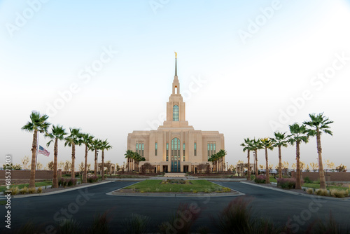 Fényképezés The Red Cliffs Lds temple in Saint George Utah