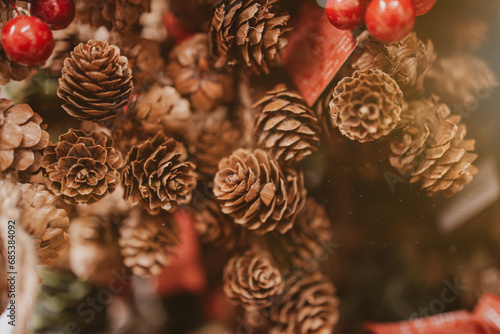 beautiful christmas decorations brown pine cones