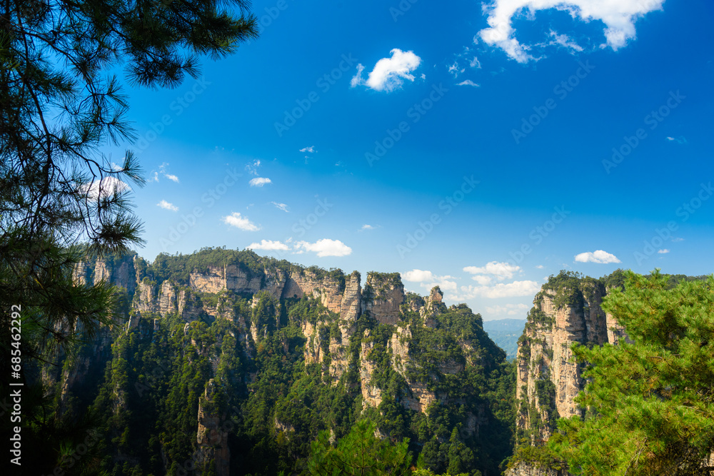 Fototapeta premium Awesome view of natural quartz sandstone pillars of the Tianzi Mountains (Avatar Mountains) in the Zhangjiajie National Forest Park ( Wulingyuan), Hunan Province, China. 