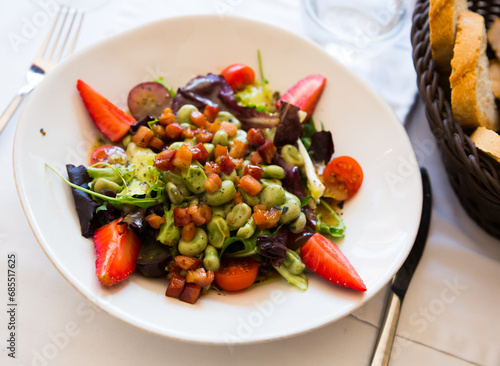 Piquant salad of candied beans and bacon marinated in soy sauce and honey..