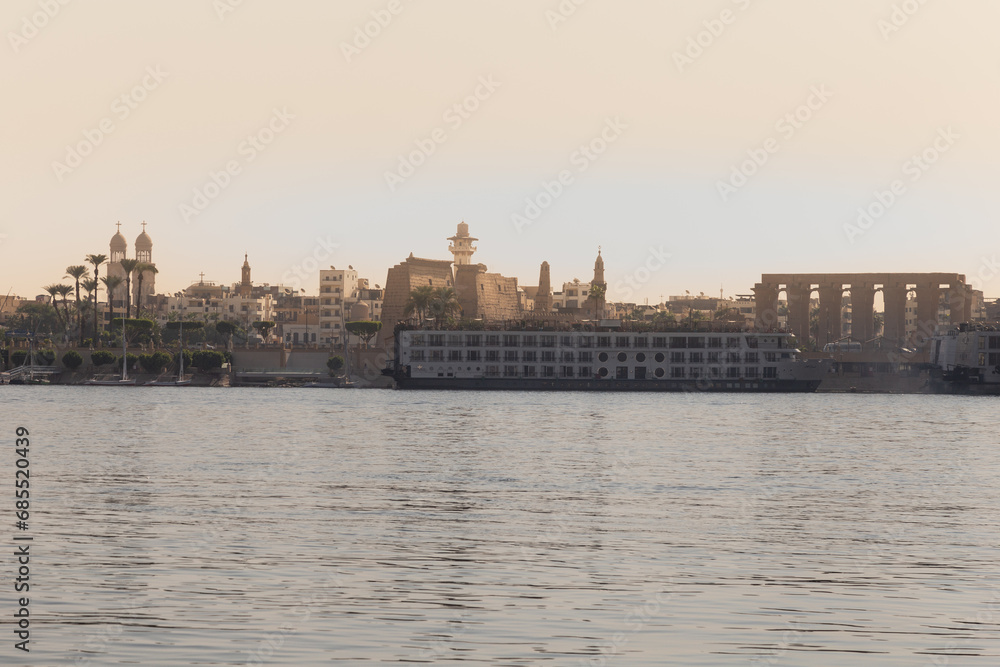 Cruise in Luxor's Nile river during sunrise