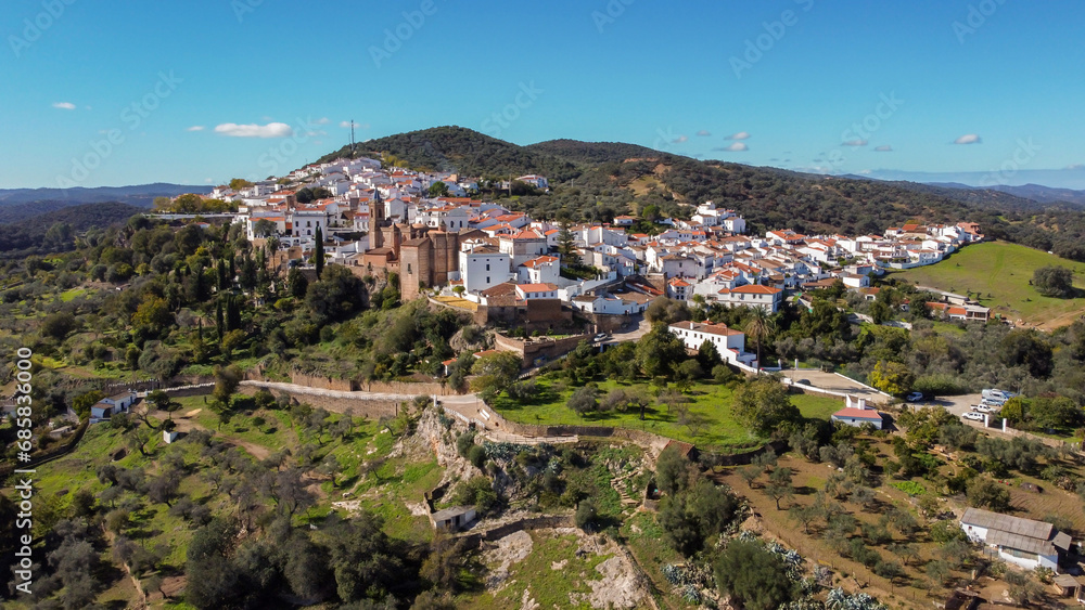 Vista aérea de Zufre, Huelva, Andalucía, España Vista aérea de Zufre, Huelva, Andalucía, España