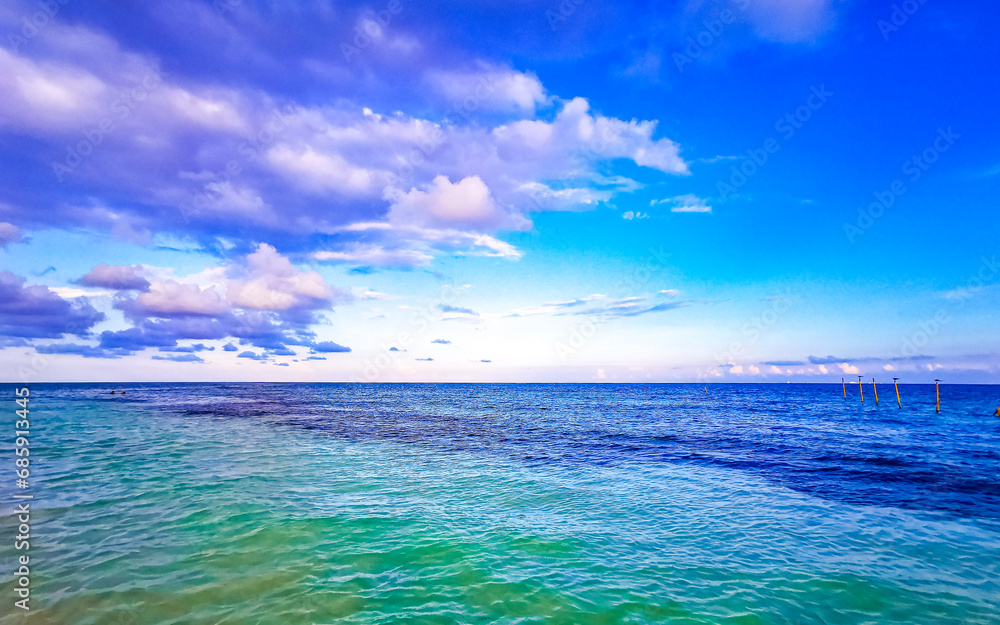 Obraz premium Tropical Caribbean beach clear turquoise water Playa del Carmen Mexico.