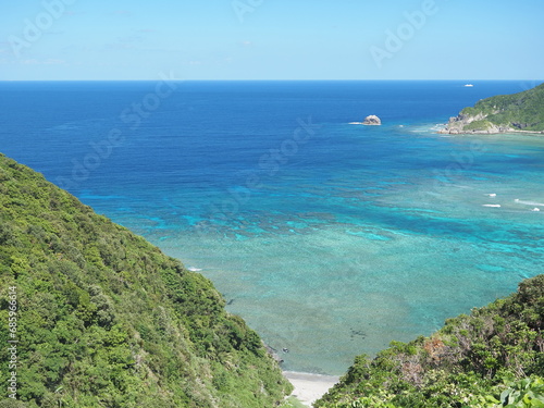 慶良間諸島の美しい海