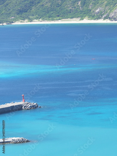 慶良間諸島の美しい海