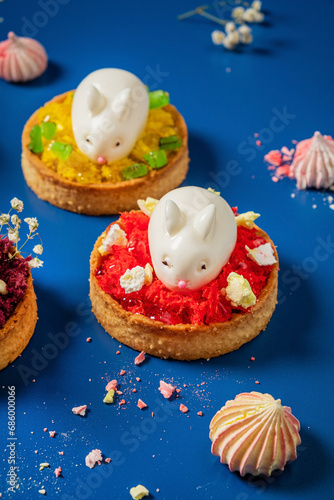 Easter tarts with white bunny