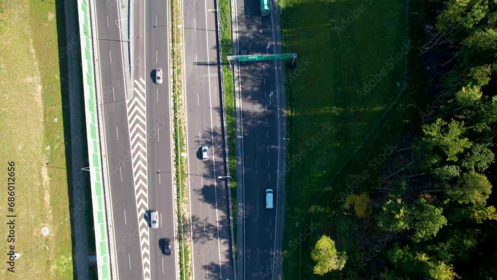 Overhead View of Traffic Flow. Concrete Currents: Aerial Vehicles Dynamics Overhead View of Traffic Flow. Concrete Currents: Aerial Vehicles Dynamics