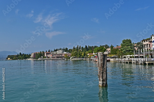 Sirmione la penisola dal Lago di Garda - Brescia, Lombardia photo
