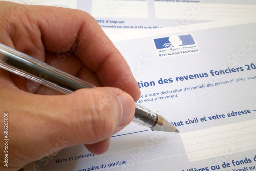 French property tax form
