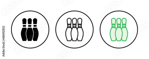 Bowling icon set. bowling ball and pin icon. bowling pins