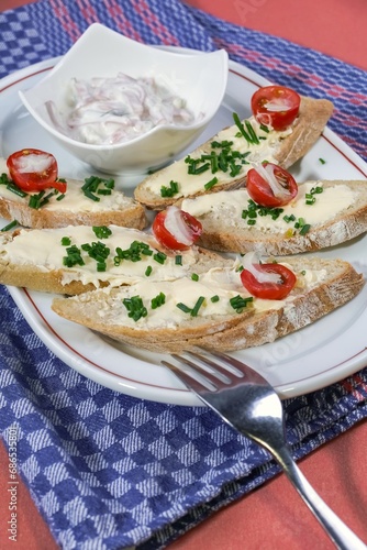 Ciabatta-Brot mit Fleischsalat