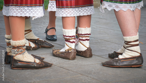 Obraz na płótnie sandals traditional folk costumes romania w salonie