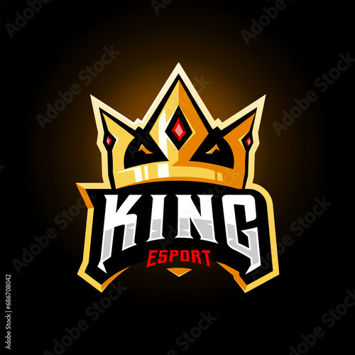 Crown king esport gaming logo design illustration vector