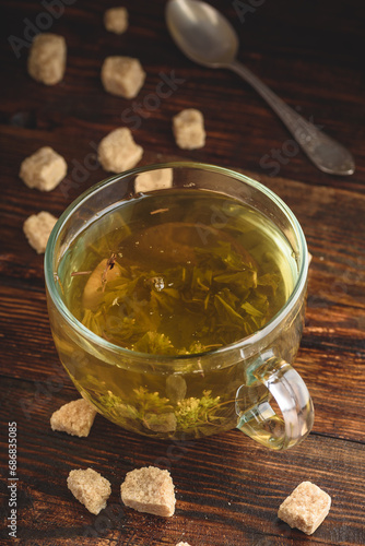 Green tea with brown tea sugar