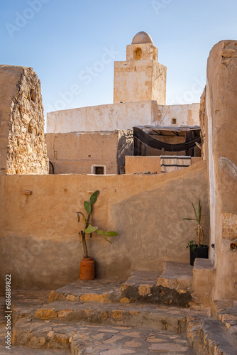 Minaret from a small mosque in the town of Tatouine. photo