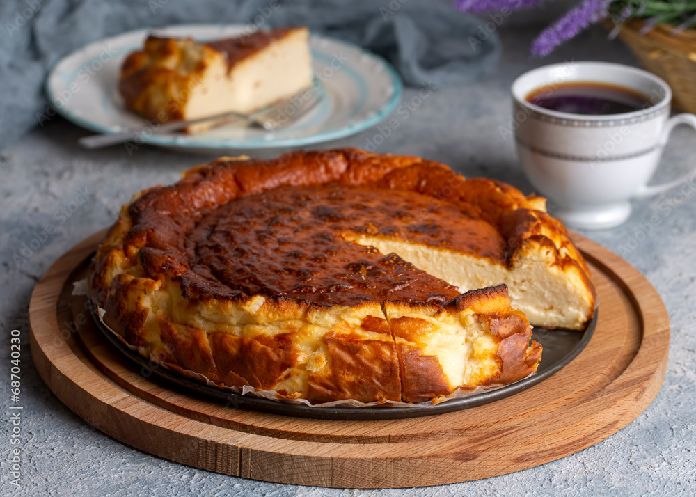 Naklejka premium Basque burnt cheesecake homemade style, San Sebastian cake