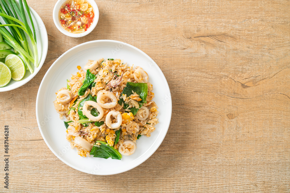 Fried rice with squid or octopus Fried rice with squid or octopus